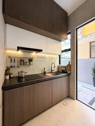 East Coast Avenue (D15), Terrace #613312751